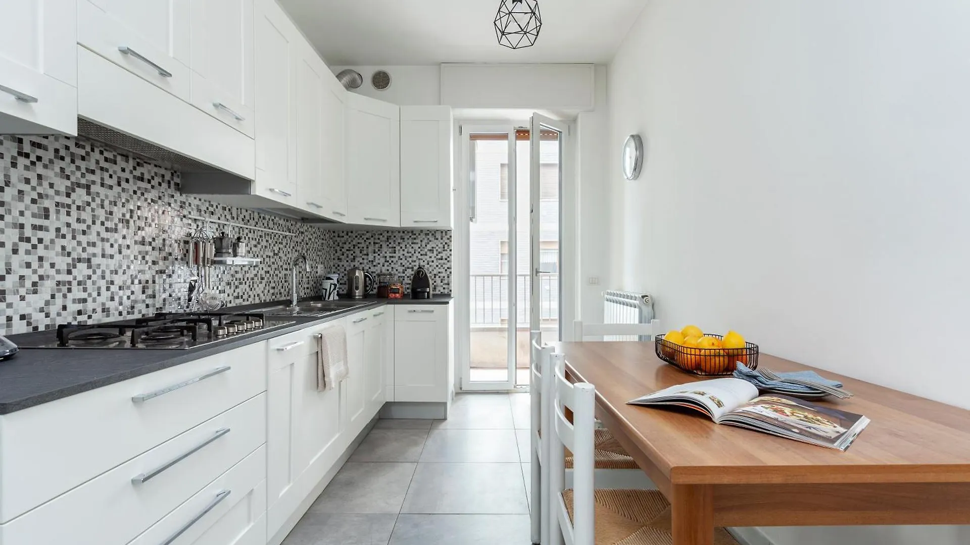 Nolo Haven - Meryggiare Apartments ميلان 0*,  إيطاليا